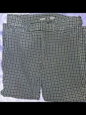 Old Navy Houndstooth Pixie Pants - Black and White